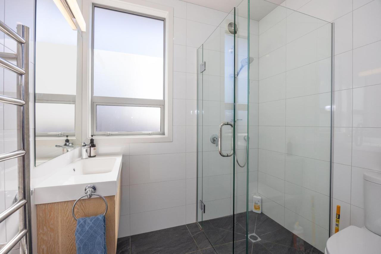Prime Location On Warren St - 3 Bedroom Town House Wanaka Exteriör bild